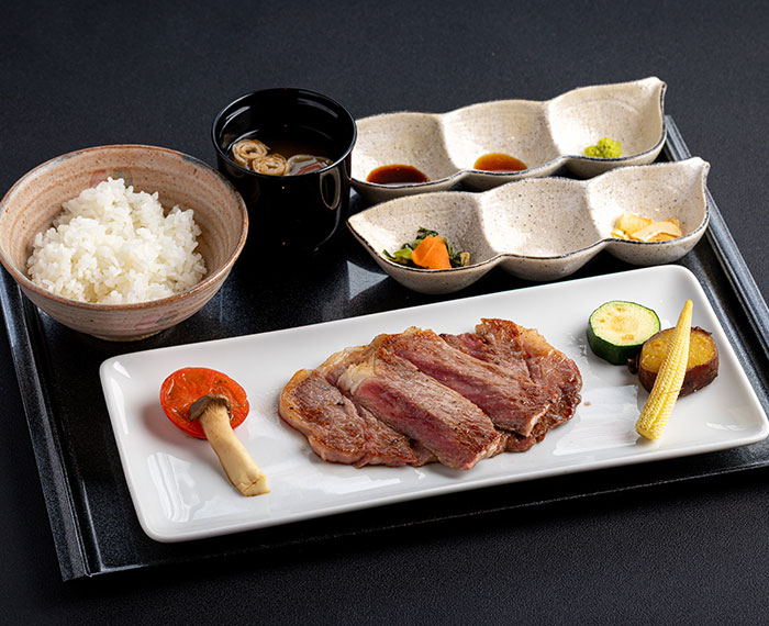 肉とご飯ランチ